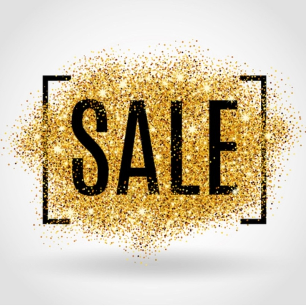 Grab this amazing sale deals 👩🏻‍🎨👩🏻‍🎨